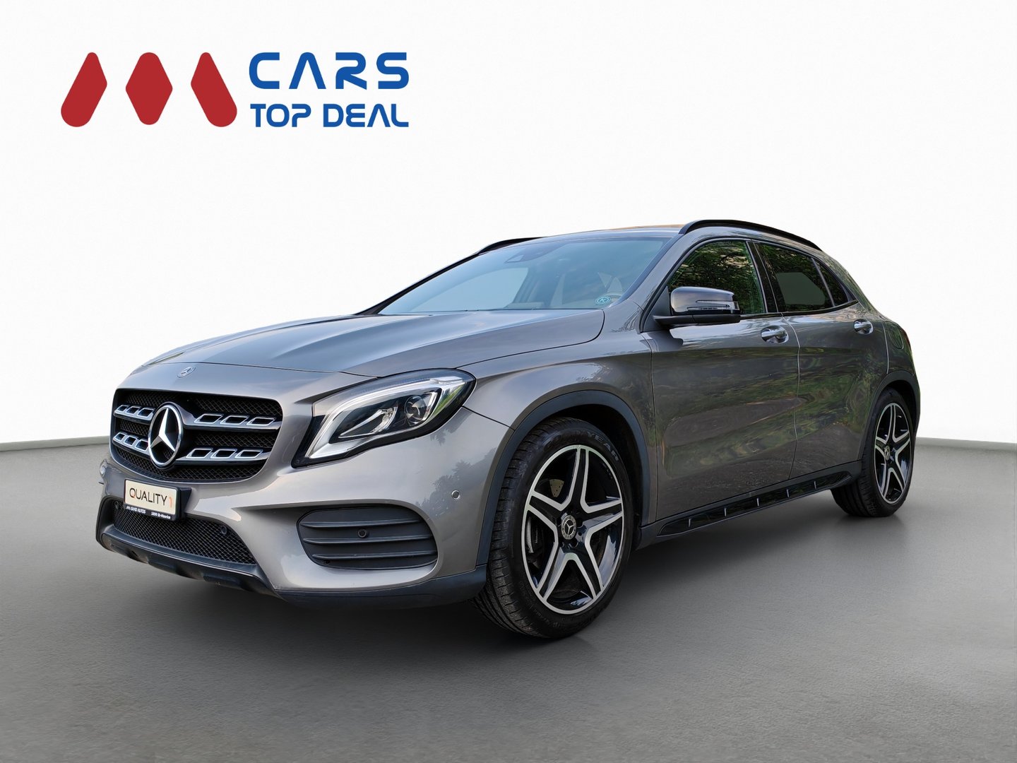 MERCEDES-BENZ GLA 200